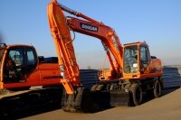  DOOSAN S180W-V